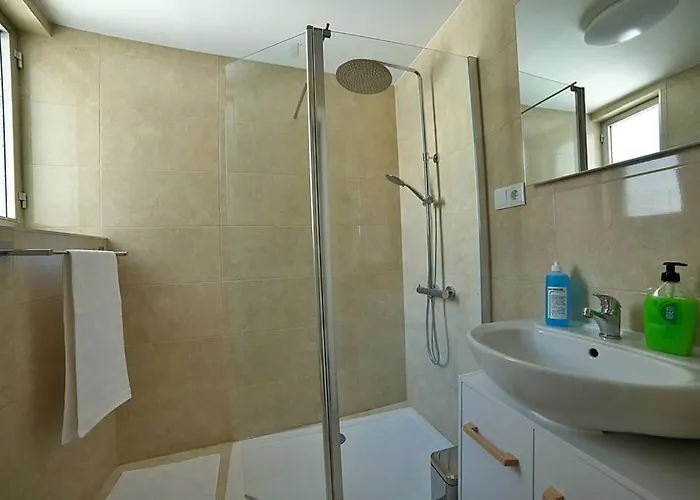 Barrio Humedo Plaza Mayor 1 *